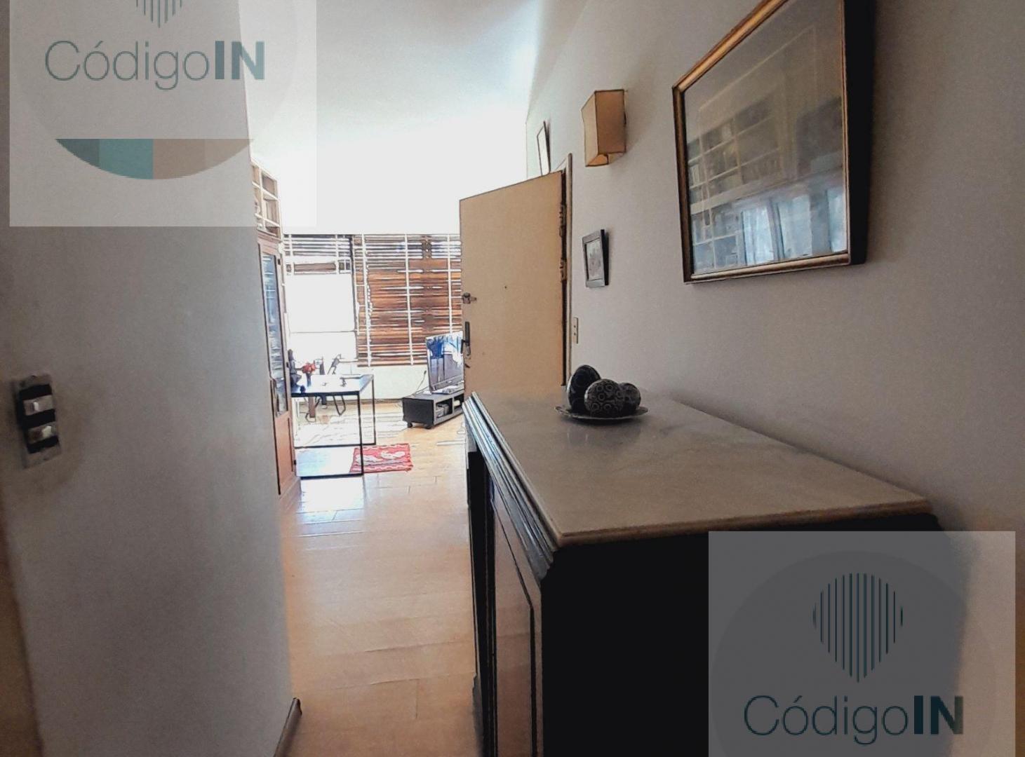 Foto de Venta Luminoso Piso Cuatro ambientes con Baulera, ALTO PALERMO, imagen 4