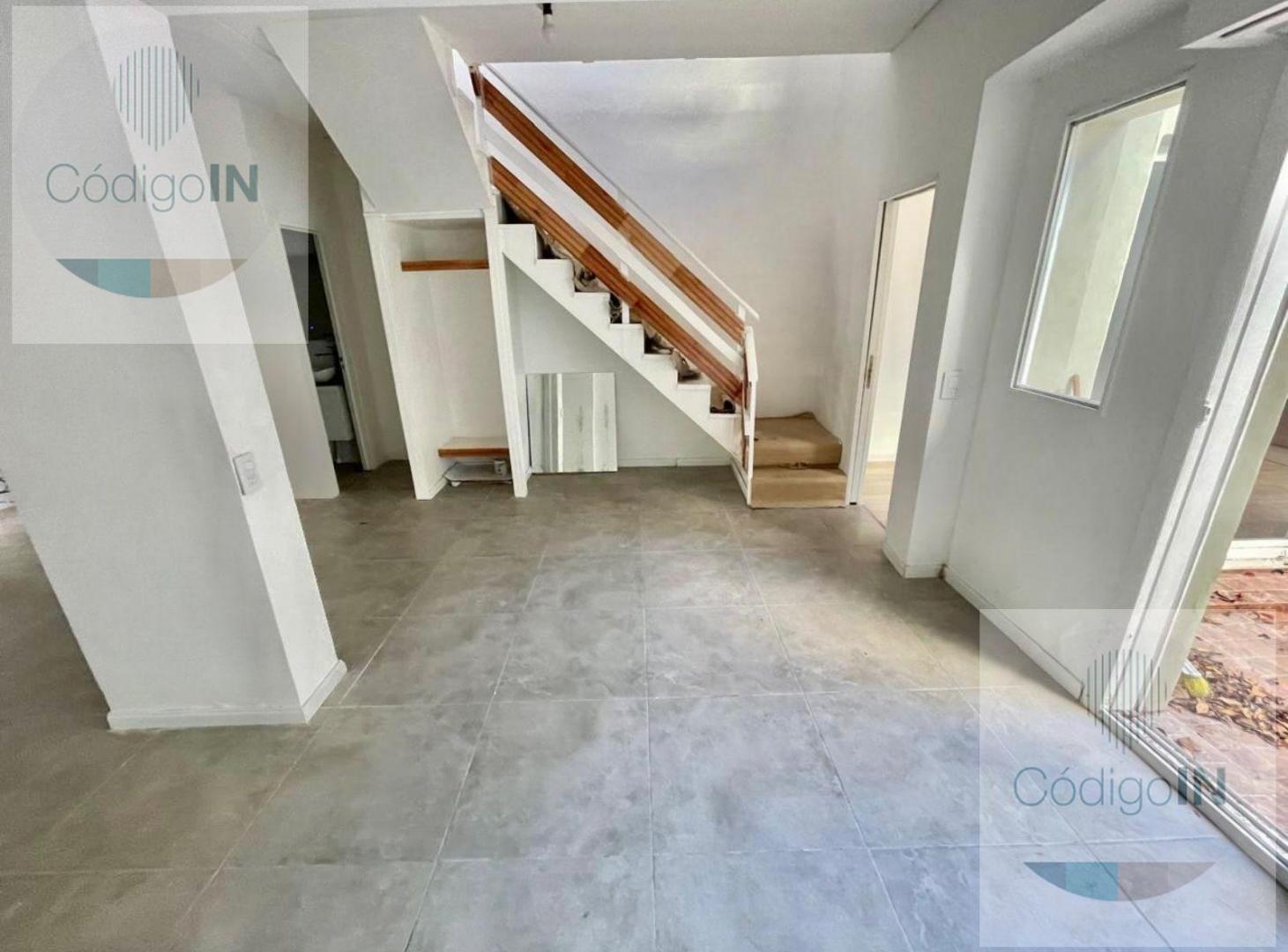 Foto de Oportunidad Casa Lote Propio con Terraza, Patio y Balcón. Colegiales, imagen 2
