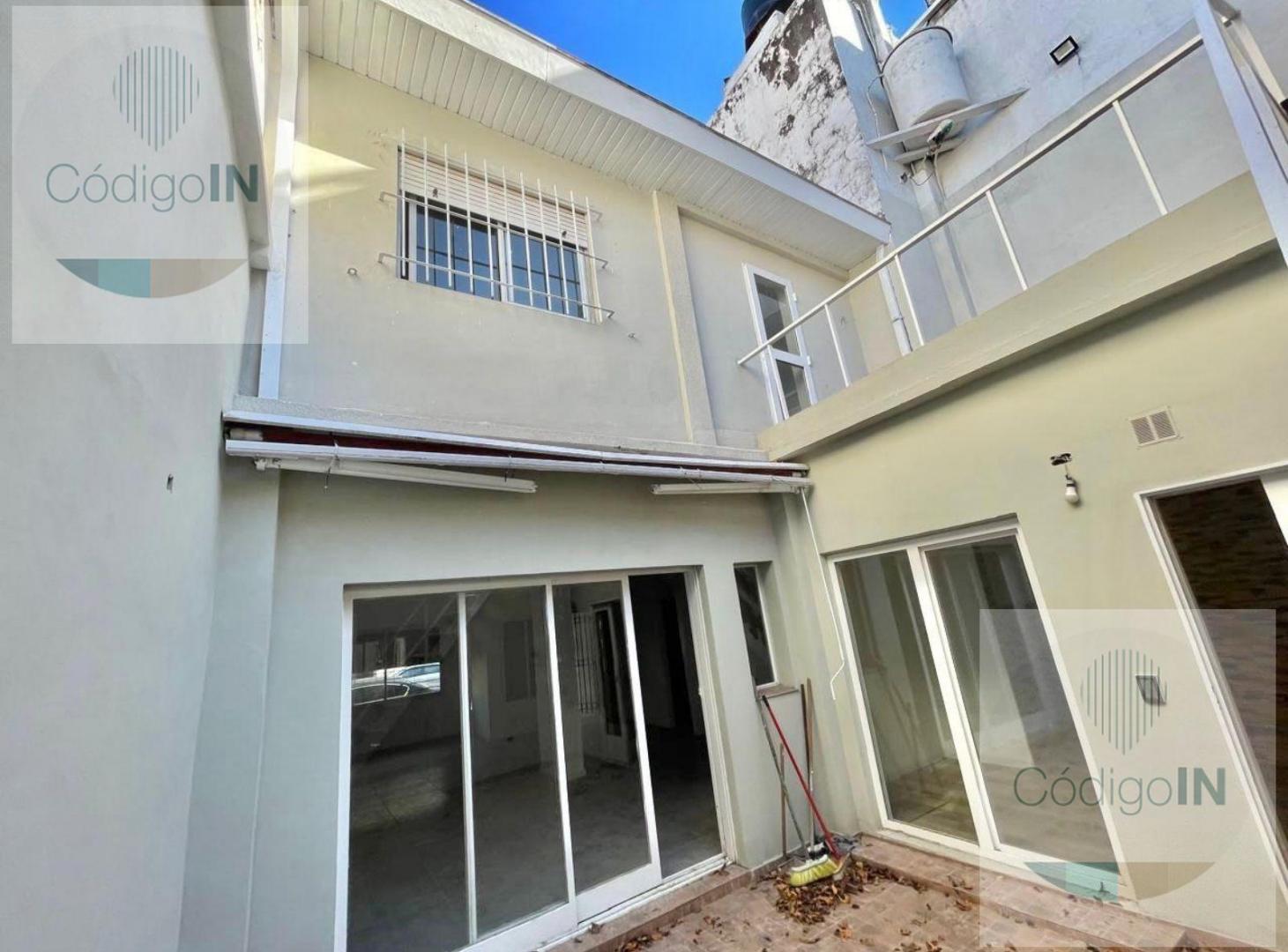 Foto de Oportunidad Casa Lote Propio con Terraza, Patio y Balcón. Colegiales, imagen 1