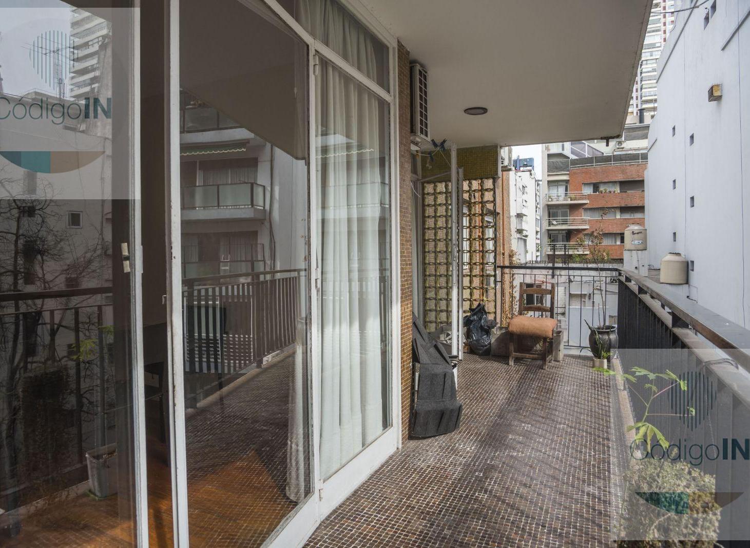 Foto de Oportunidad en Zona Exclusiva! Departamento 4 ambientes con Cochera, imagen 5