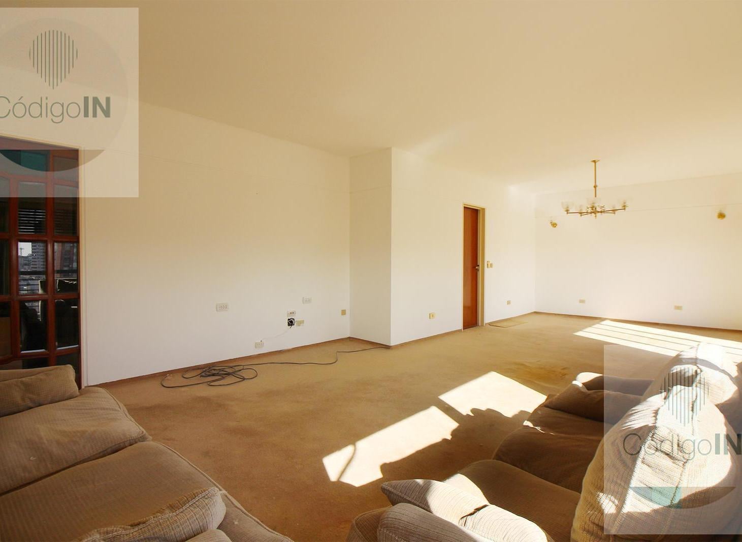 Foto de VENTA - 4 AMBIENTES - COCHERA - RECOLETA, imagen 2