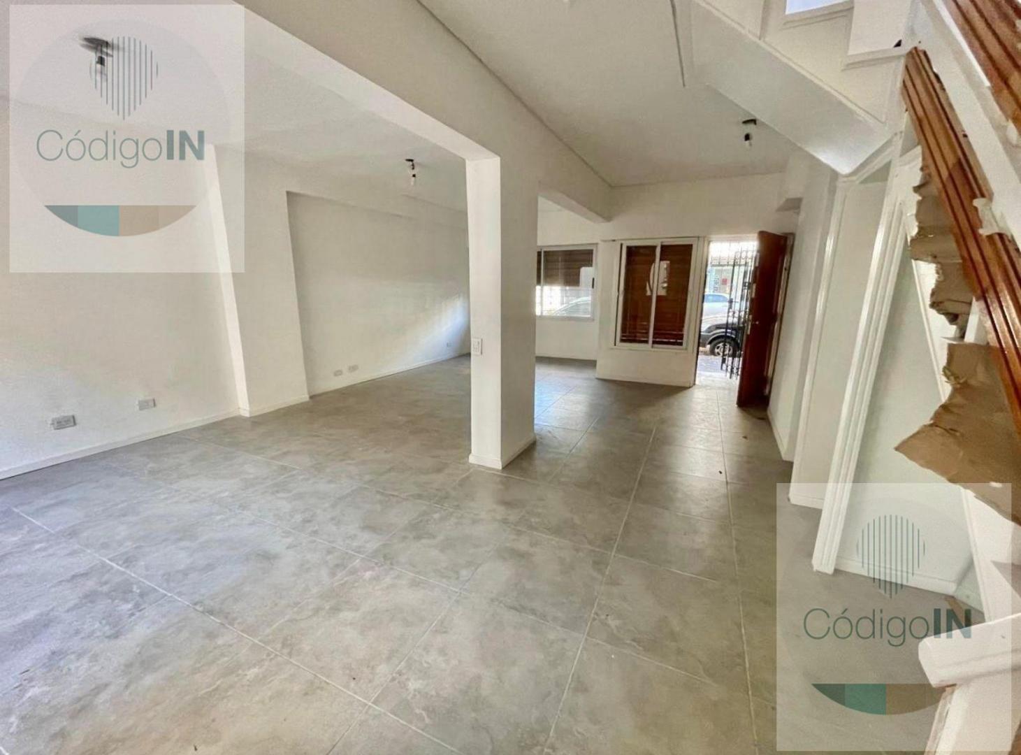 Foto de Oportunidad Casa Lote Propio con Terraza, Patio y Balcón. Colegiales, imagen 3