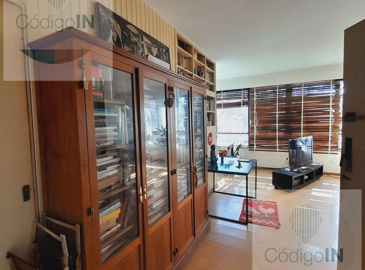 Foto de Venta Luminoso Piso Cuatro ambientes con Baulera, ALTO PALERMO, imagen 5