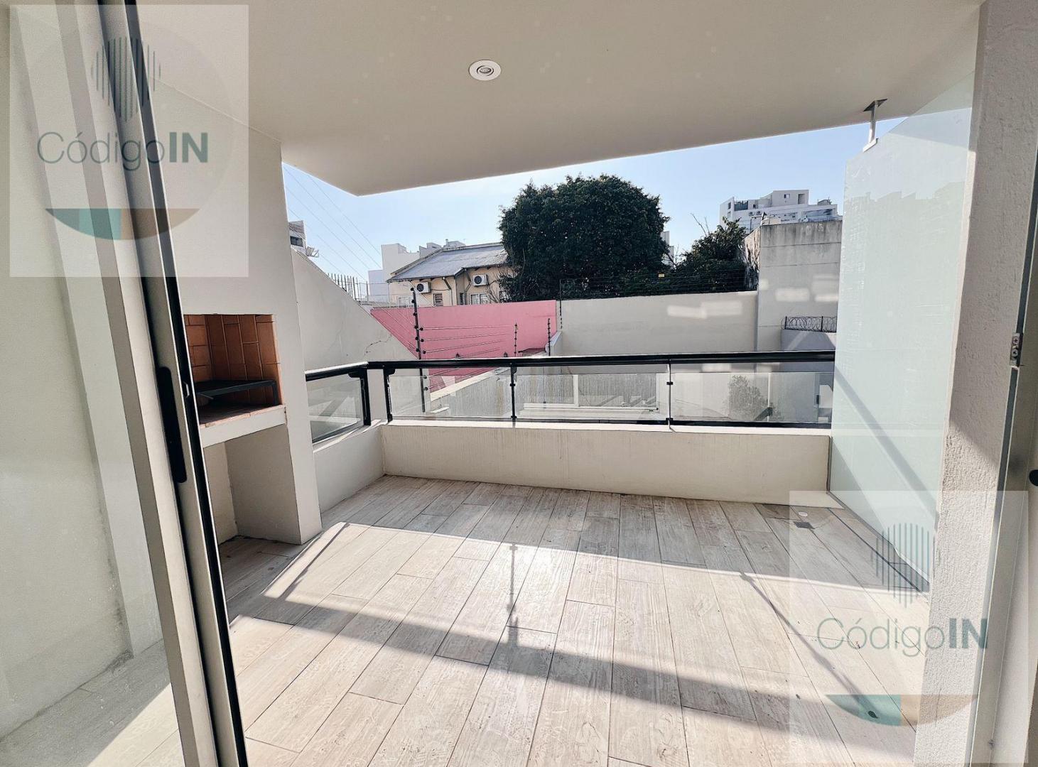 Foto de Departamento 2 ambientes con balcón terraza con parrilla y patio, imagen 4