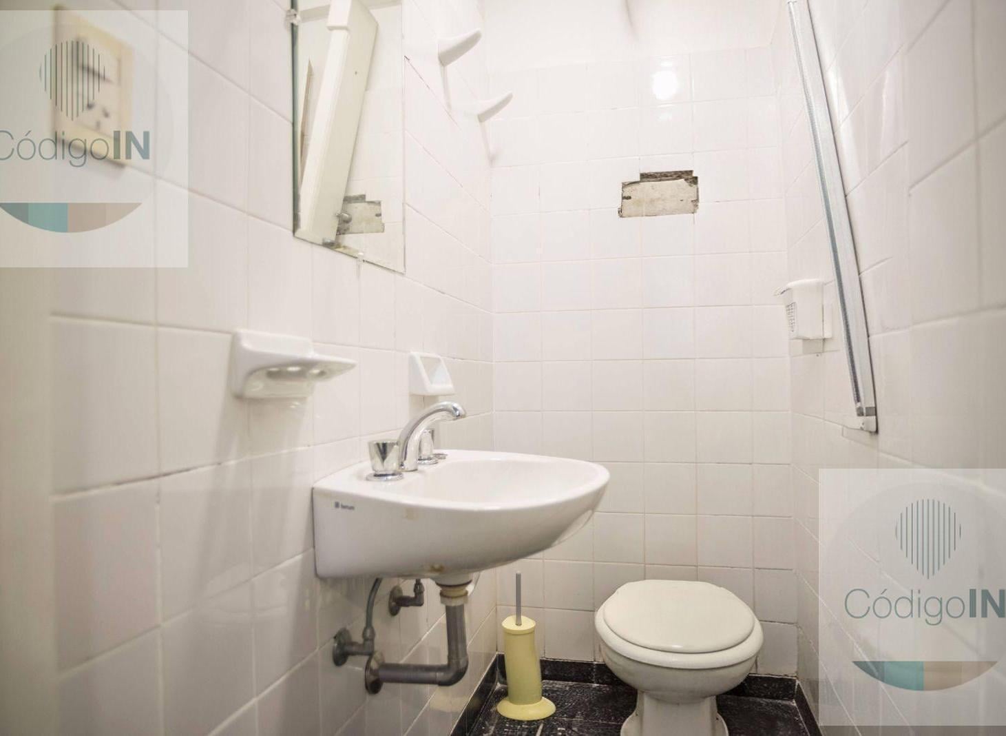 Foto de Oportunidad en Zona Exclusiva! Semipiso 4 ambientes con Cochera Fija, imagen 5