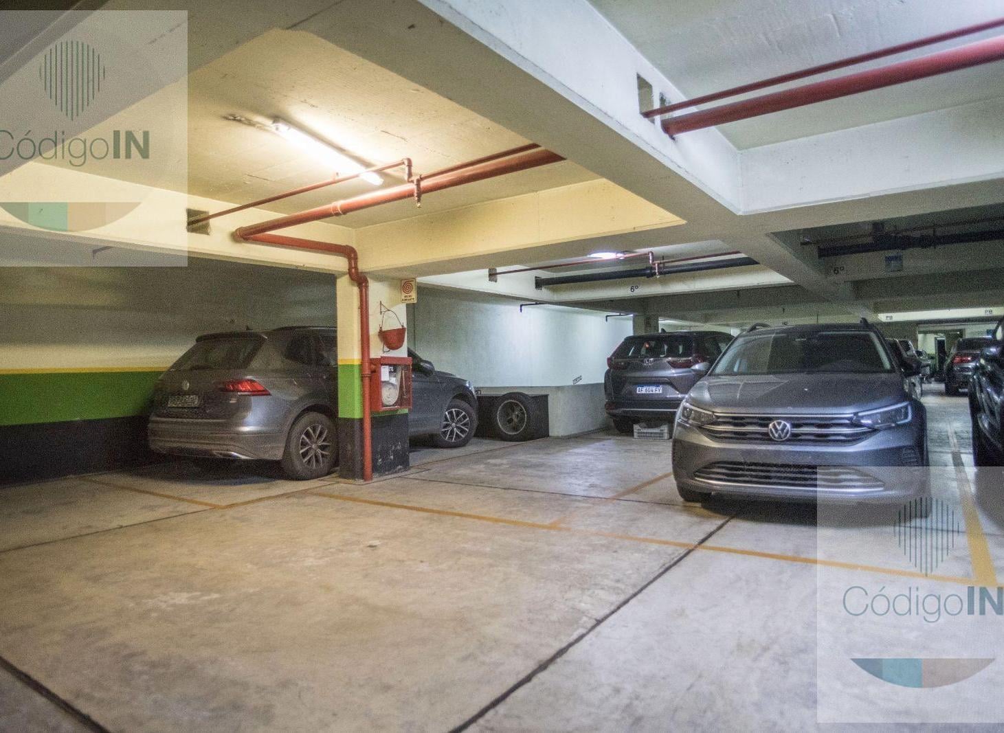 Foto de Alquiler Exclusivo Piso en Recoleta, frente al Palacio Dohau, imagen 1