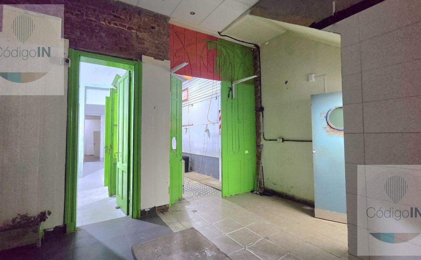 Foto de Local Comercial en Alquiler - Av. Corrientes - Villa Crespo, imagen 2
