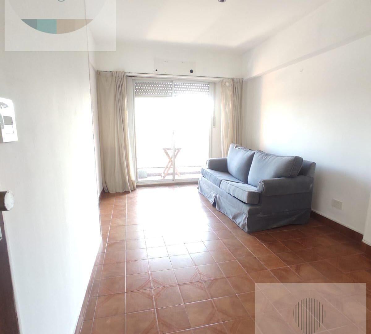 Foto de Venta Departamento Dos Ambientes en Caballito con cochera, imagen 3