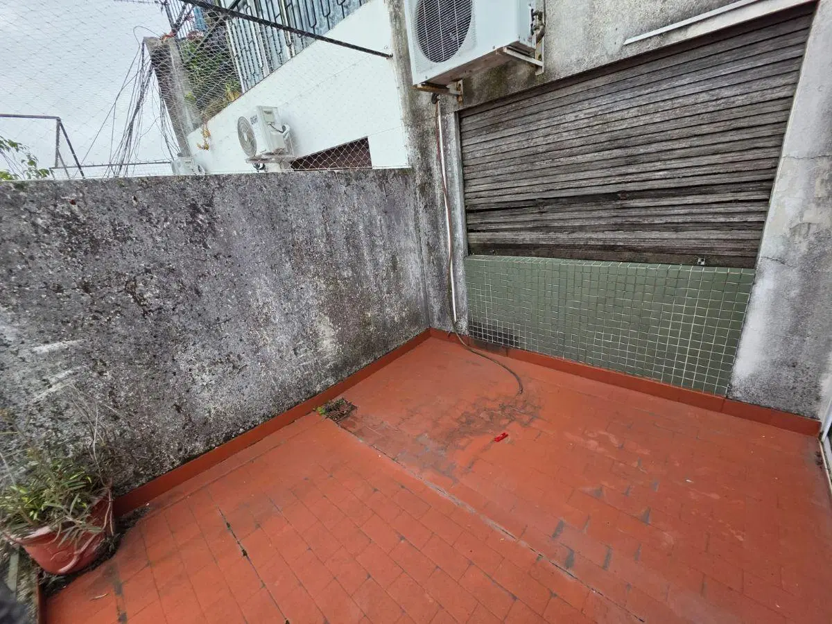 venta en floresta, depto. 2 amb con terraza propia 5