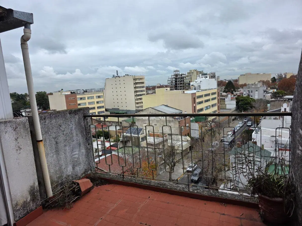 venta en floresta, depto. 2 amb con terraza propia 4