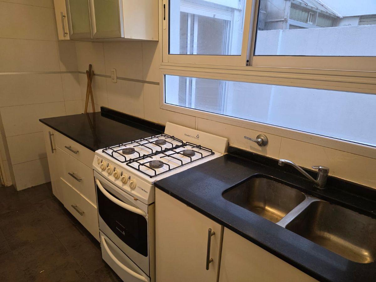 Foto de excelente dos ambientes con patio, imagen 4