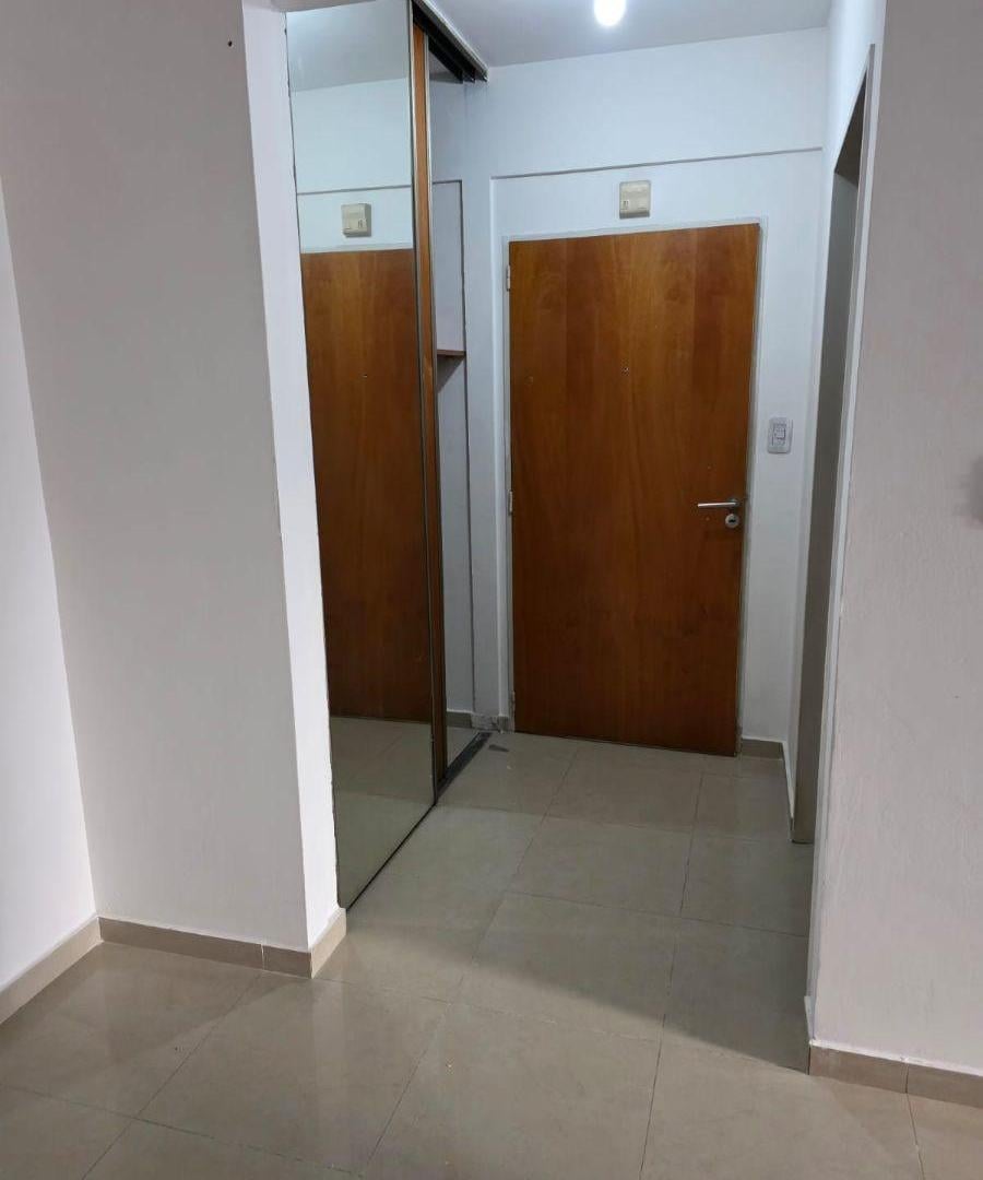 Foto de hermoso monoambiente con cocina independiente, imagen 5