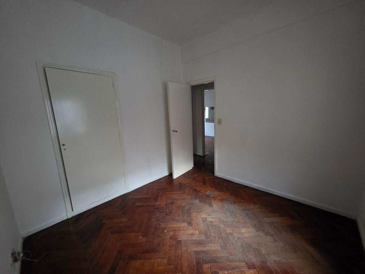 Foto de VENTA S. CRISTOBAL, PH 3 AMBIENTES 1ER PISO POR ESCALERA., imagen 3