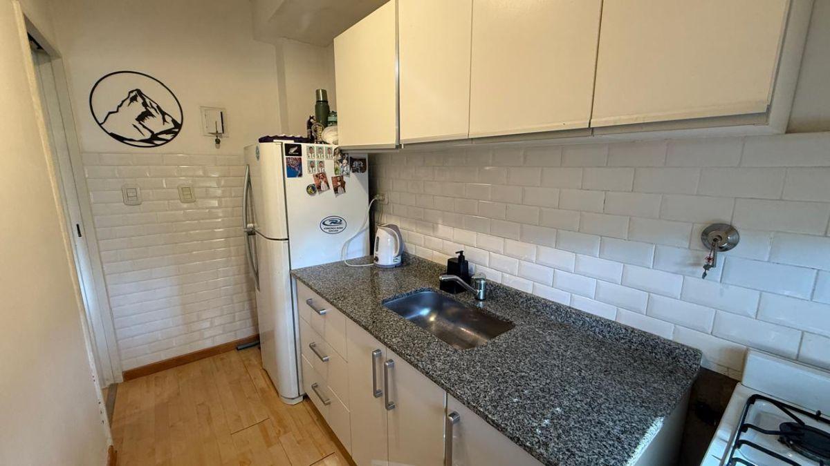 Foto de DEPARTAMENTO en VENTA de 2 AMBIENTES. 2 BALCONES+TERRAZA PROPIA+COCHERA. R. SAENZ PEÑA 1500. OLIVOS, imagen 3