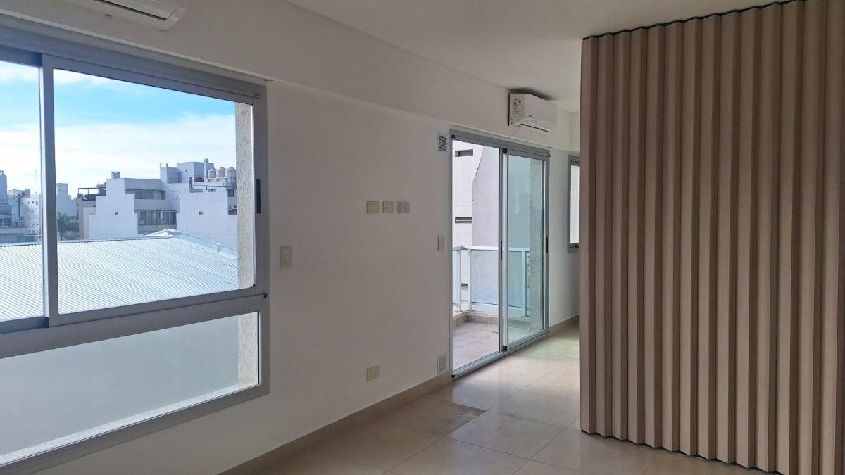 Foto de ALQUILER BUCARELLI AL 1200 DEPARTAMENTO EN QUINTO PISO, imagen 5