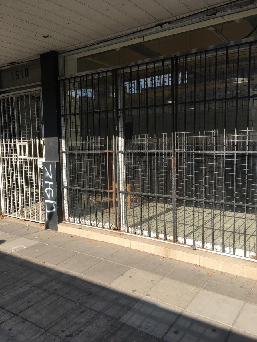 V. Lopez. Av Maipú 300. Complejo de 6 Locales Comerciales + Ph Planta Alta 3