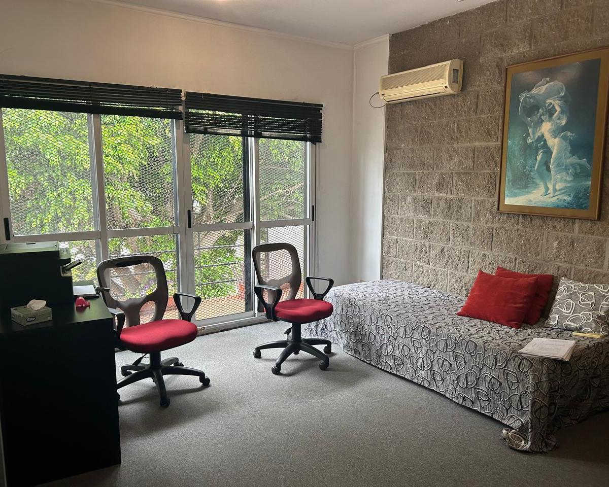 San Andrés. Int Alvear 2200. Exc Casa 2 Plantas 4 Dorm con Jardin. Impecable! 1