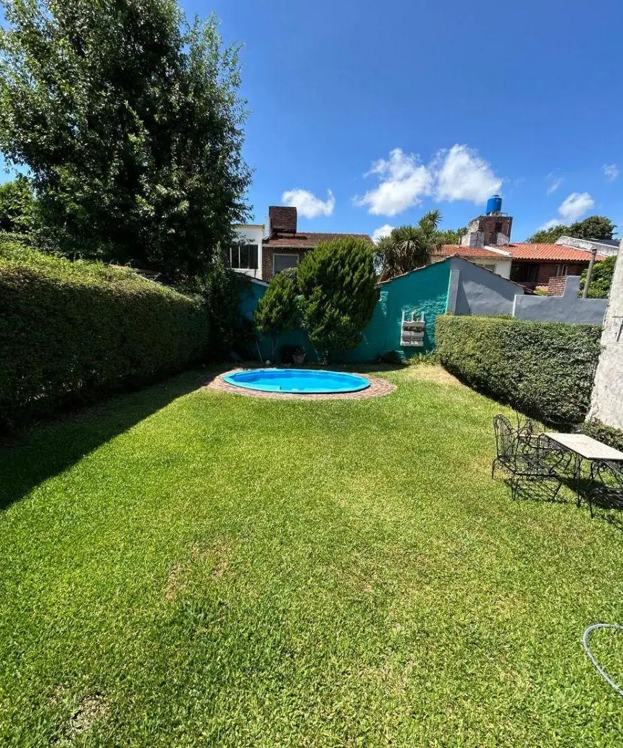Florida Lasalle. Muy buen chalet 4 amb Jardín Pileta Cochera 3