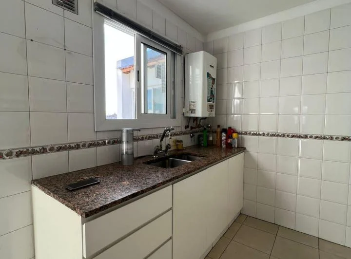 DEPARTAMENTO DE 3 AMB POR ESCALERA- MUNRO 5