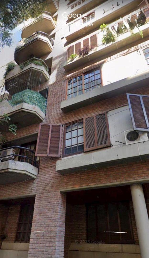 Departamento 2 amb en excelente ubicación