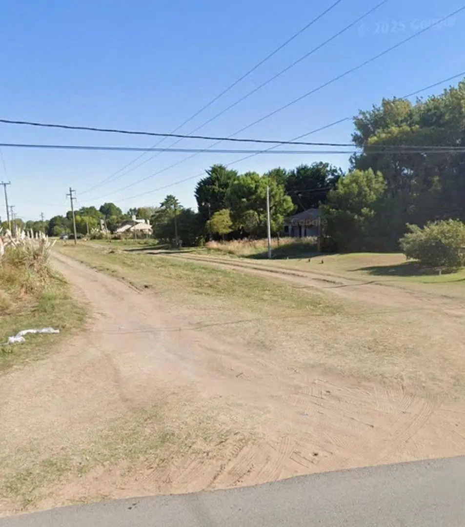 LOTE EN ESQUINA DE 576 M2 EN COSTA DEL ESTE. 2