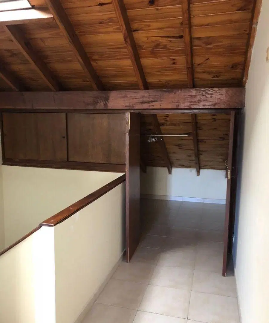 EXCELENTE DUPLEX DE 4 AMB. C/JARDIN EN FLORIDA OESTE 1