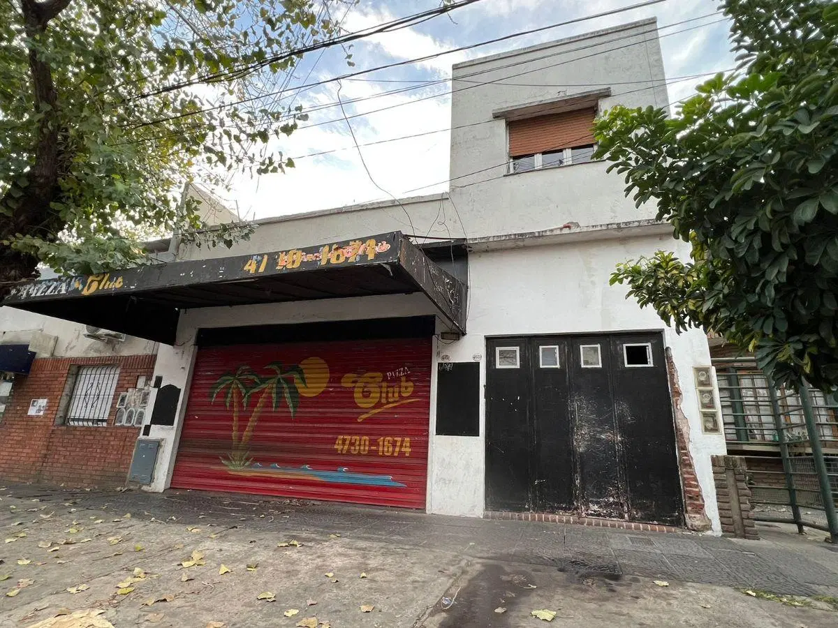 PH DE 3 AMBIENTES A TERMINAR CON LOCAL 3