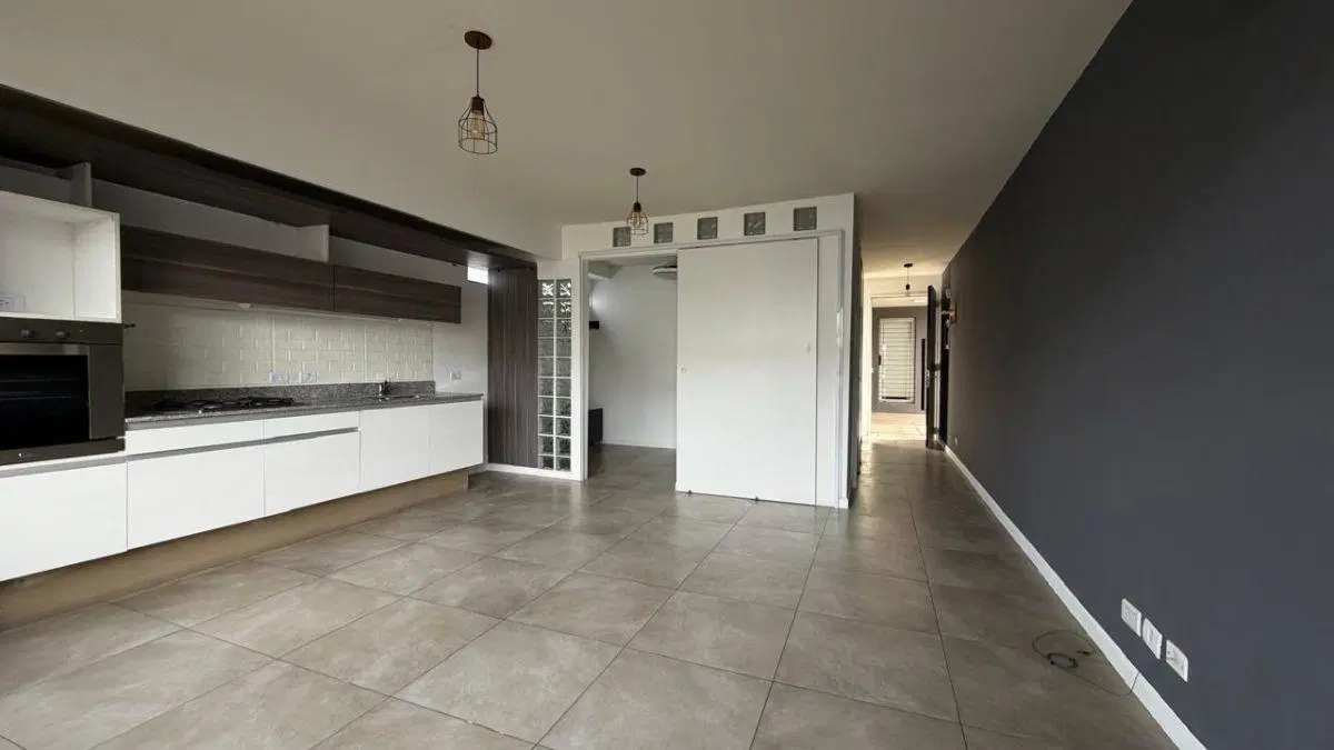 Departamento 2amb con cochera 4