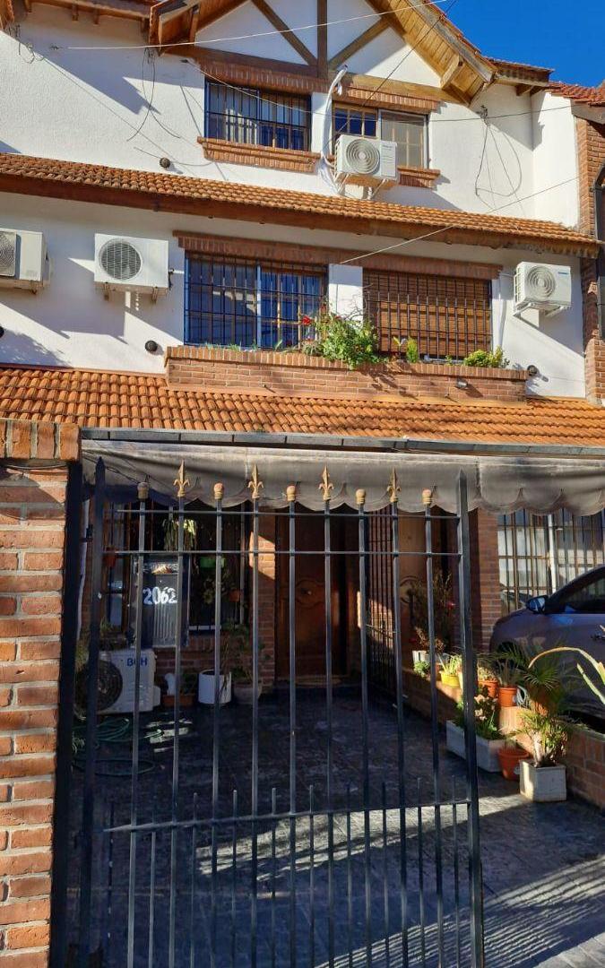 Foto de Triplex 5 amb en 3 plantas con jardín, imagen 1