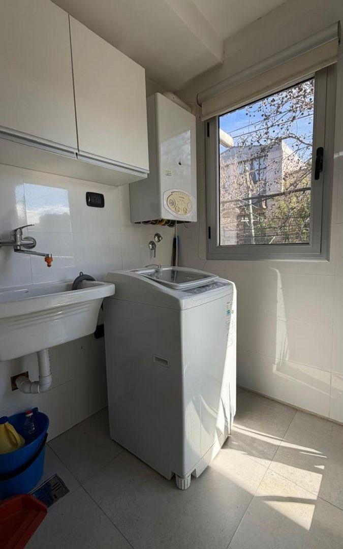 Foto de Excelente departamento 3 amb con Balcón y Cochera, imagen 4