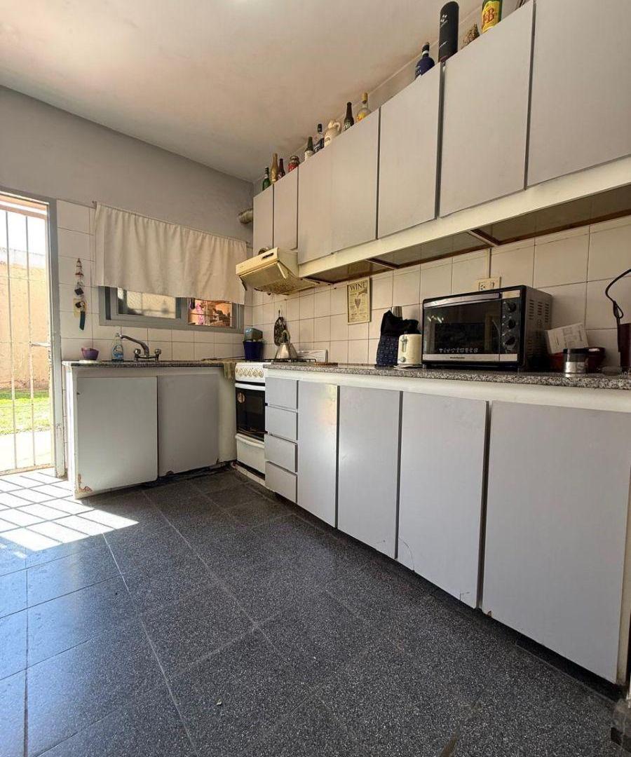 Foto de EXCELENTE PH, VIVIENDA MULTIFAMILIAR, imagen 3