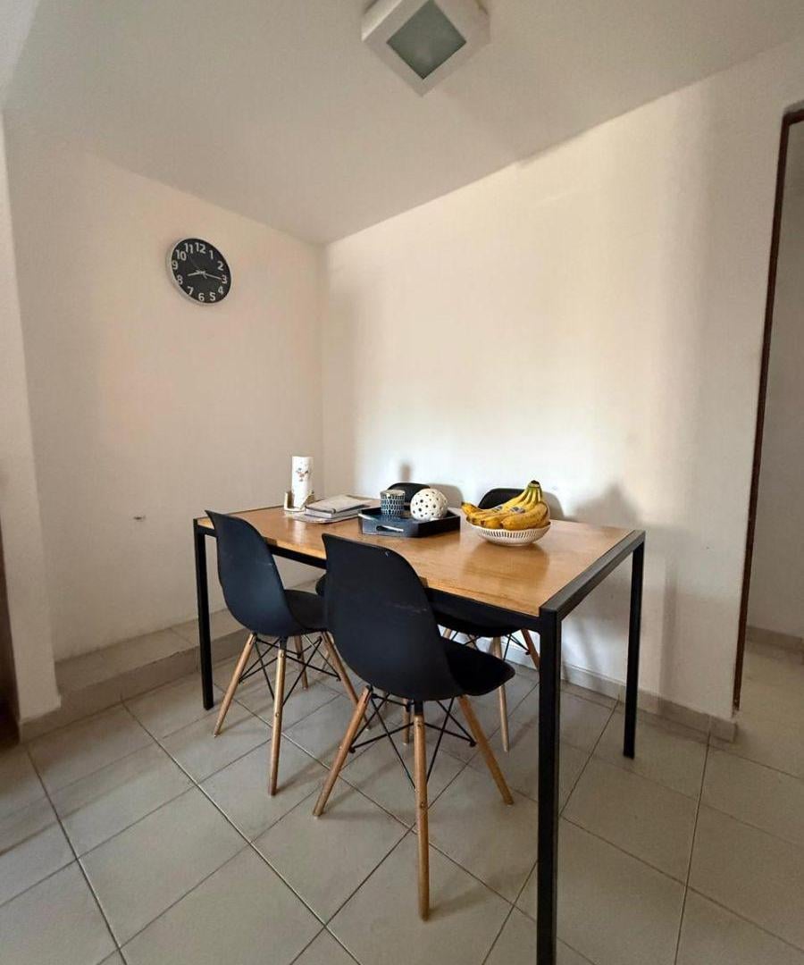 Foto de EXCELENTE VIVIENDA MULTIFAMILIAR, imagen 2