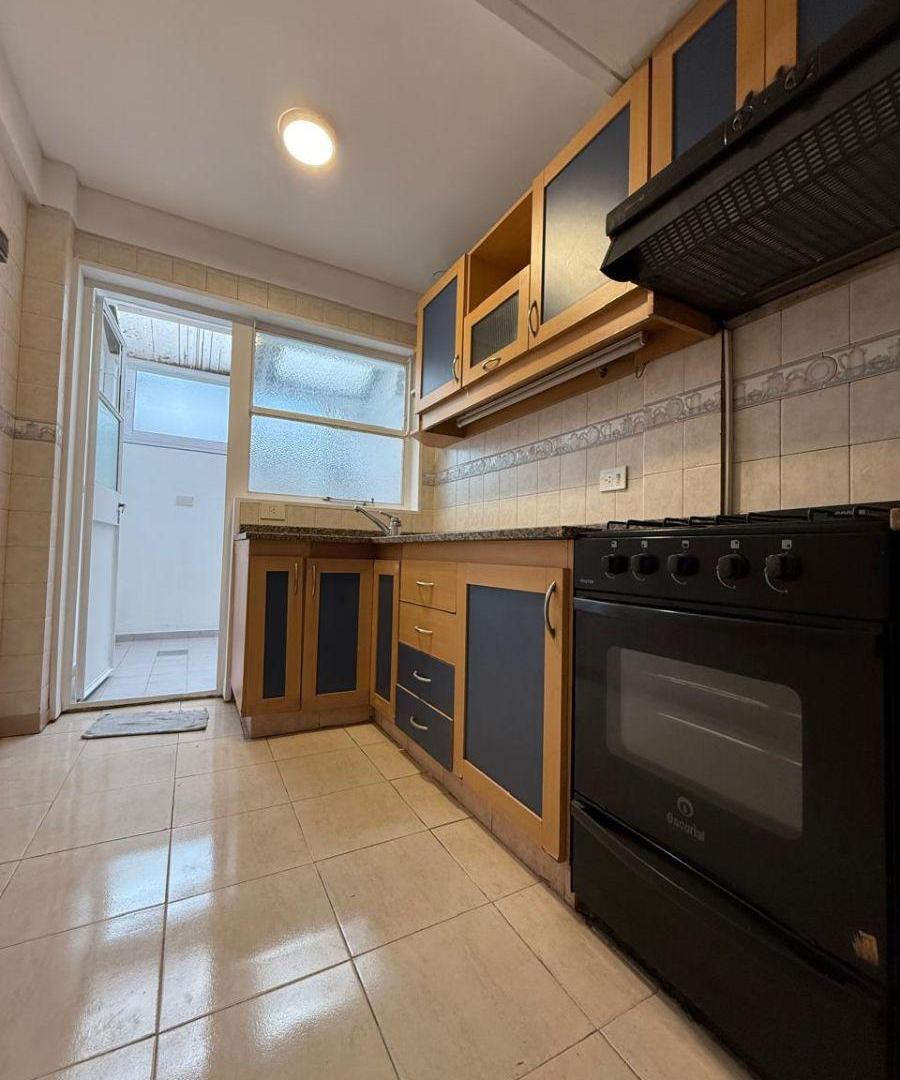 Foto de DUPLEX DE 3 AMBIENTES CON ENTRADA DE COCHE, imagen 2