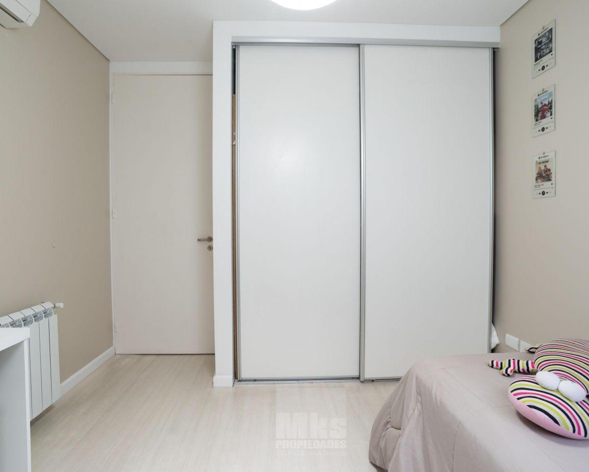 Departamento 4 Amb en Venta Cochera Complejo Moca 5