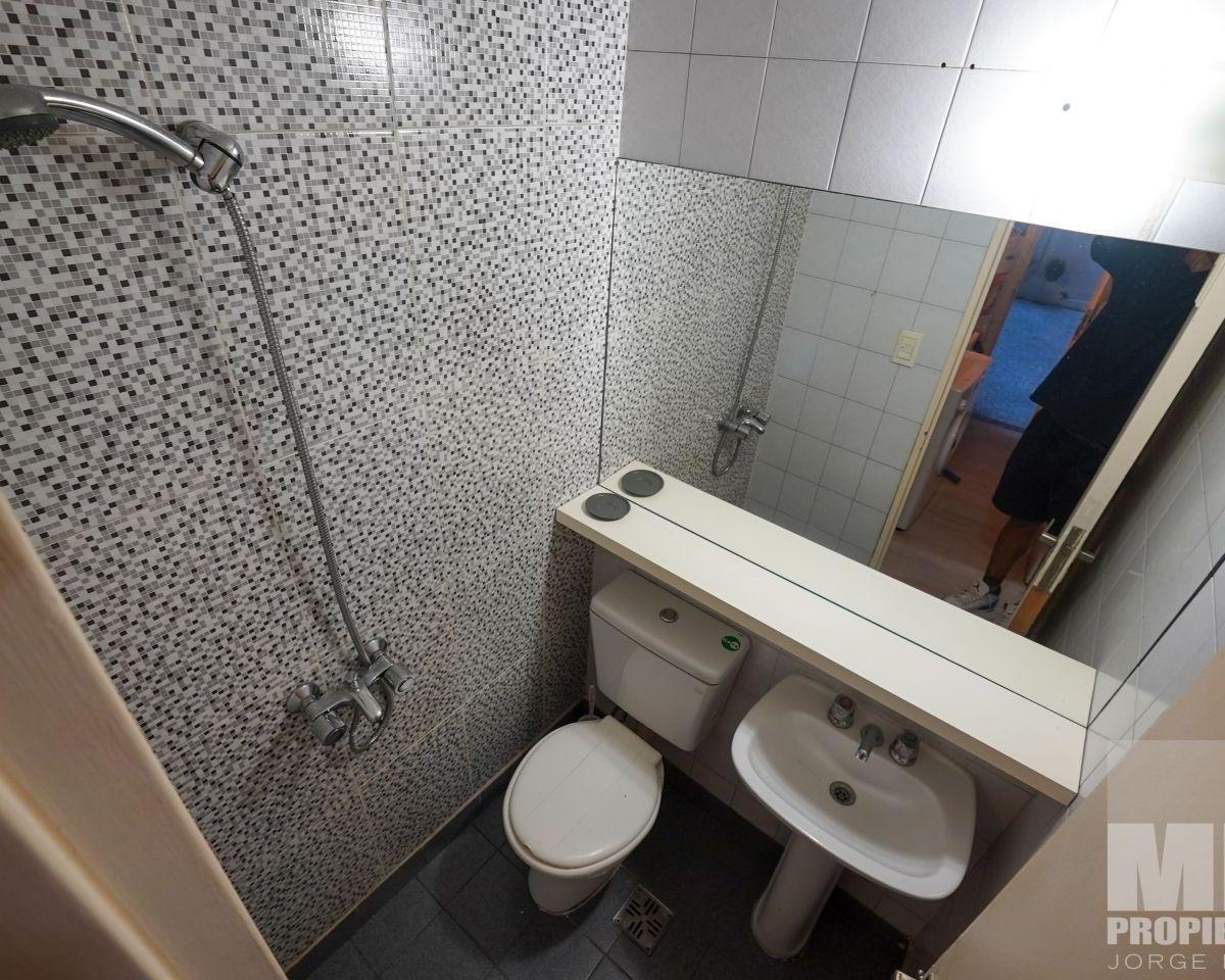 Departamento en Venta 4 Amb C/dep y Patio 5