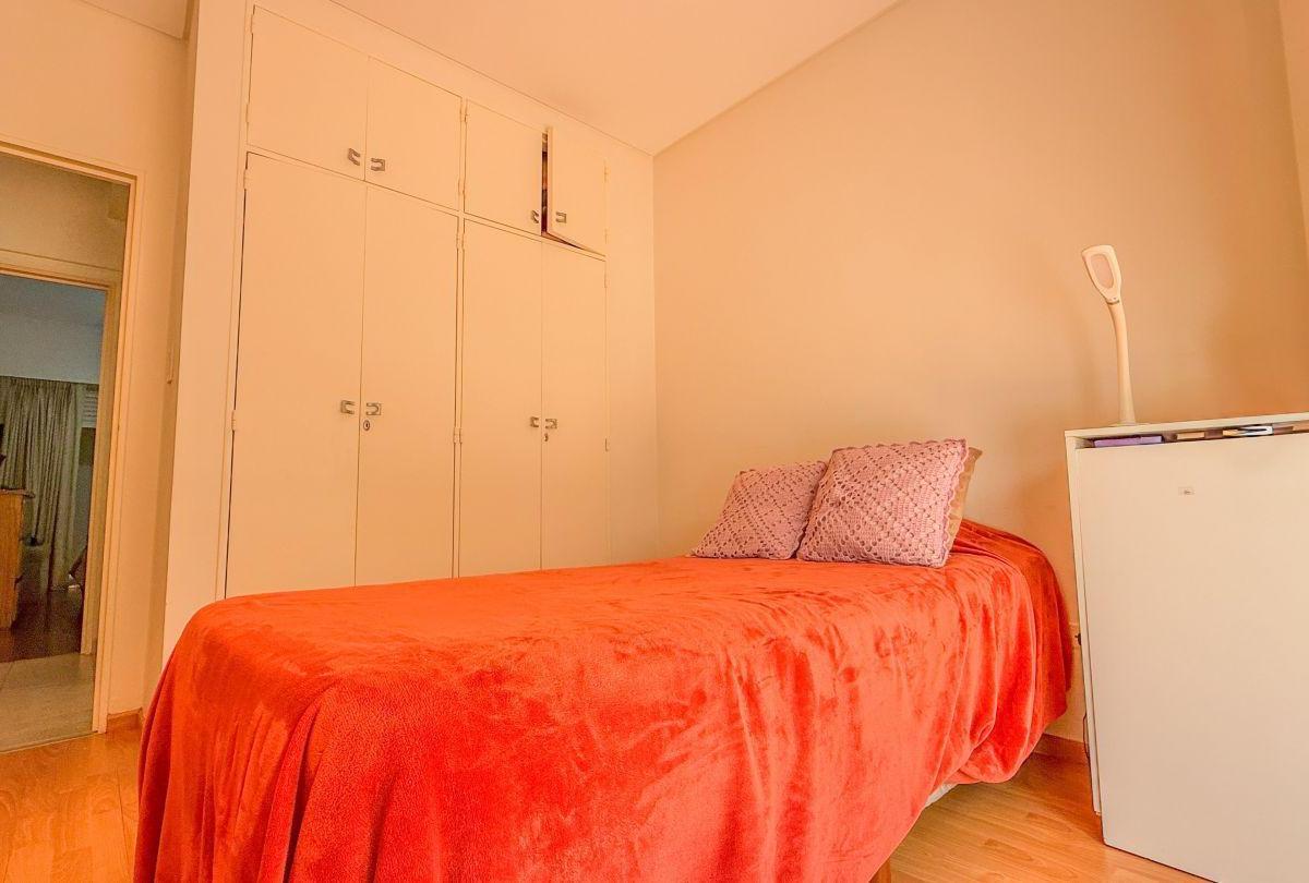 Departamento 4 Ambientes en Venta con Patio Barracas 2