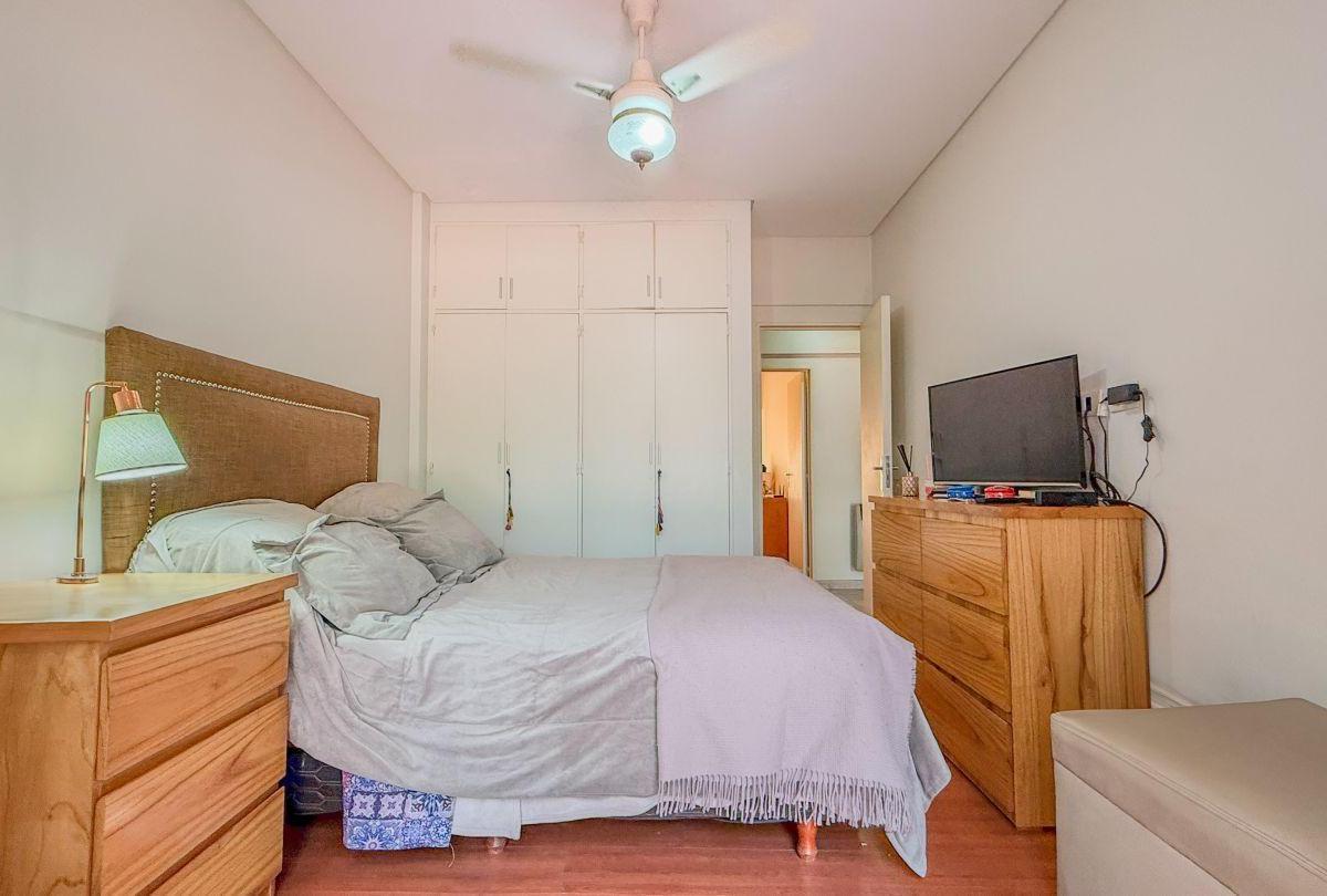 Departamento 4 Ambientes en Venta con Patio Barracas 3