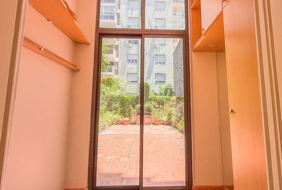 Departamento 4 Ambientes en Venta con Patio Barracas 4