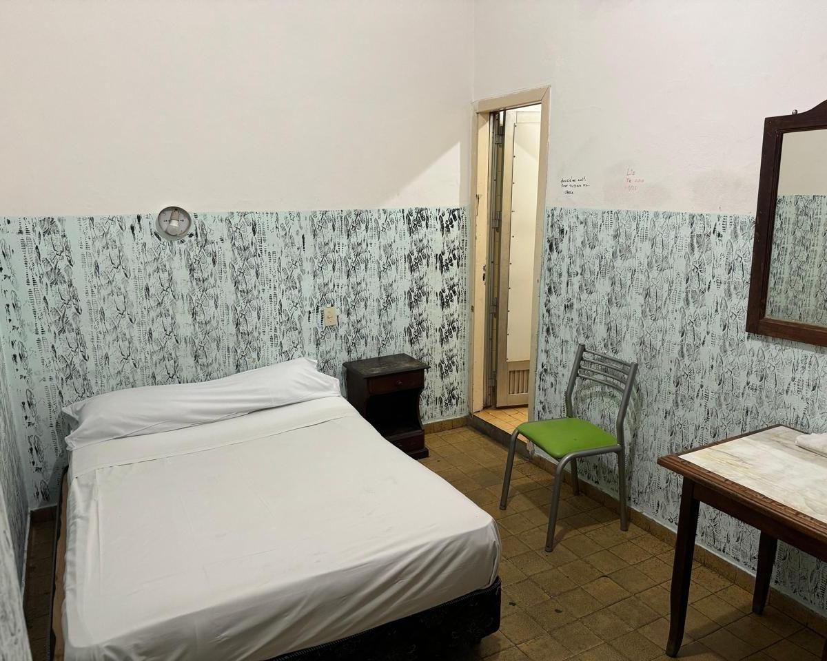 Hotel con Locales en Venta en Constitución, Capital Federal 2