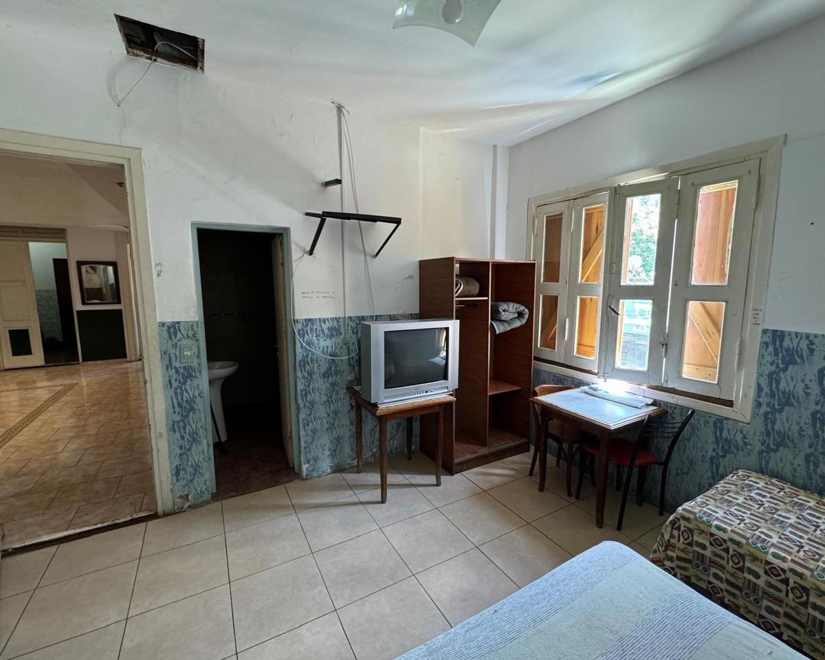Hotel con Locales en Venta en Constitución, Capital Federal 4