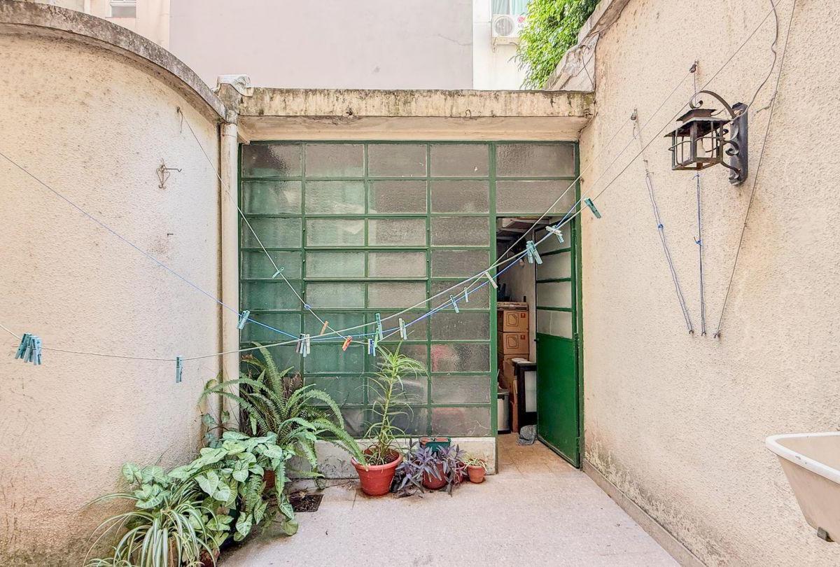 Departamento en Venta 3 Ambientes C/patio en Barracas 4