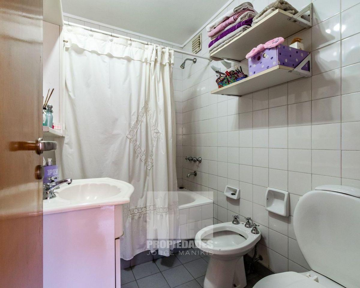 Venta 4 Ambientes con Cochera en Barracas 5