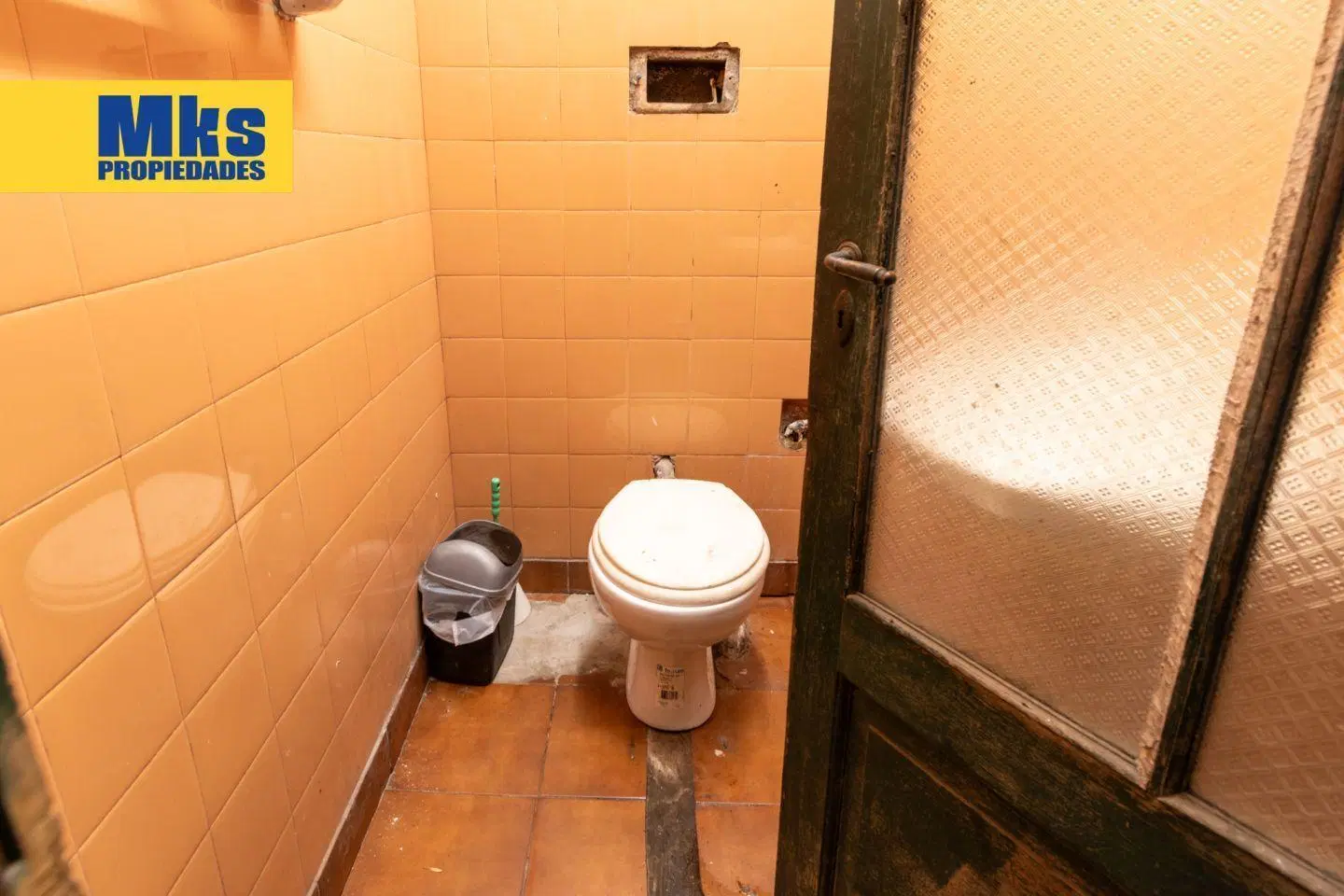 Venta. La boca. Casa y 2 Locales. 3