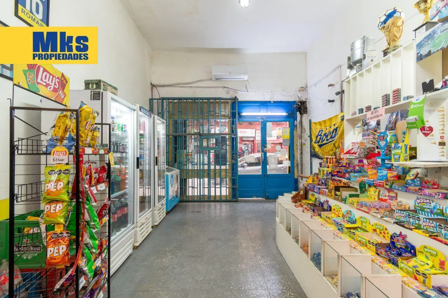 Venta. La boca. Casa y 2 Locales. 2