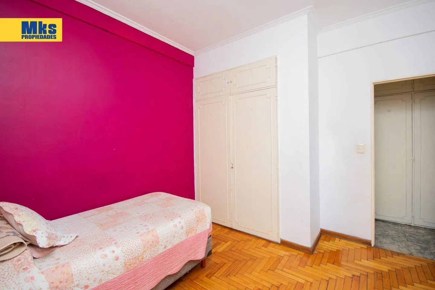 Departamento en venta. 3 ambientes con dependencia. Planta baja al frente. Ideal movilidad reducida. 5