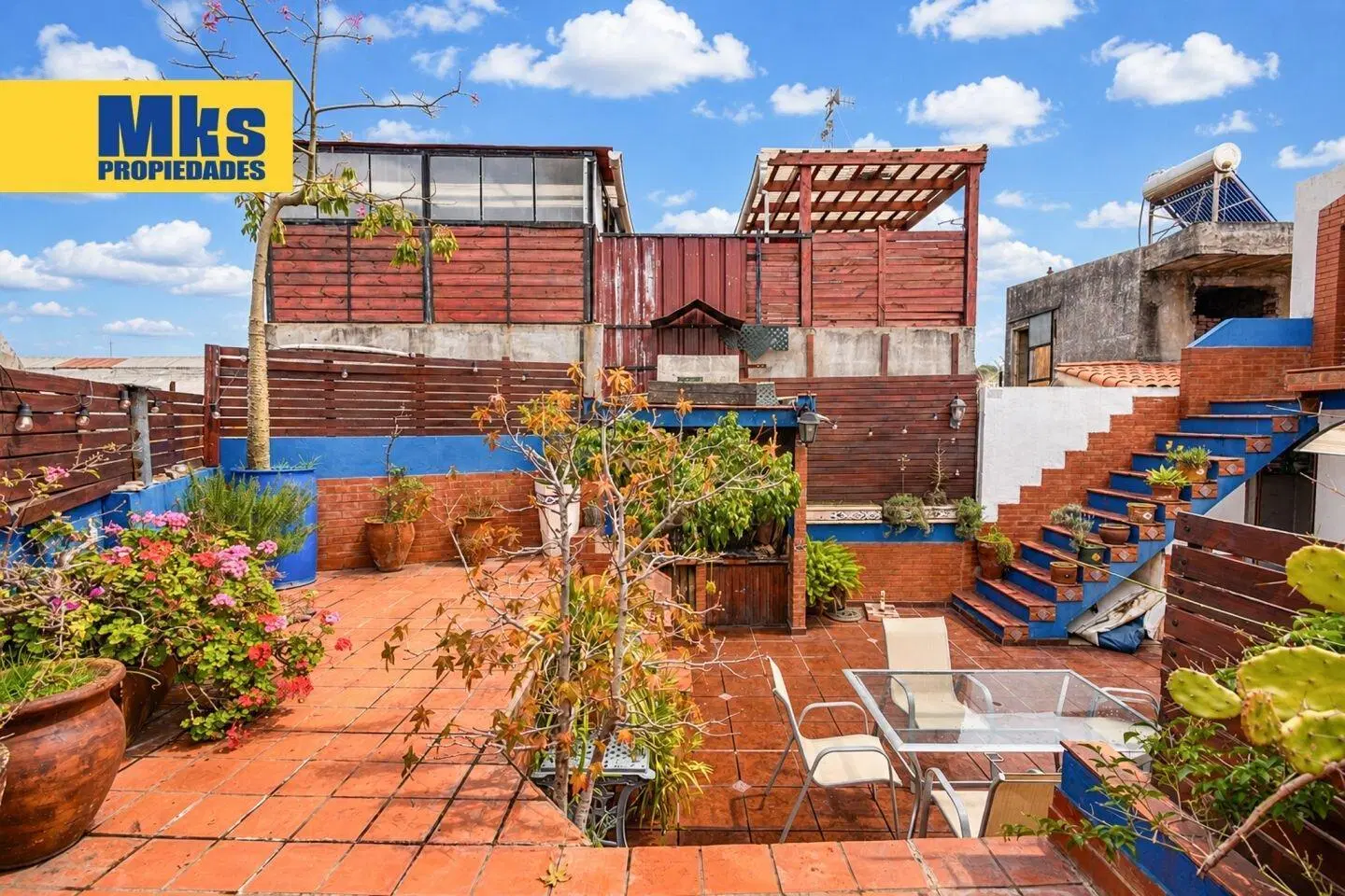 Apto Financiación. Venta. Ph. 3 Dormitorios. Terraza y Balcon. Barracas. 2