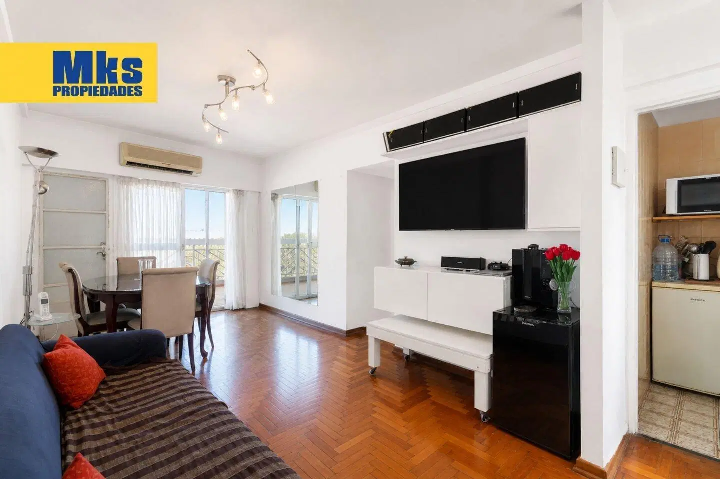 Venta. Departamento. 4 ambientes. Balcon Aterrazado. 3