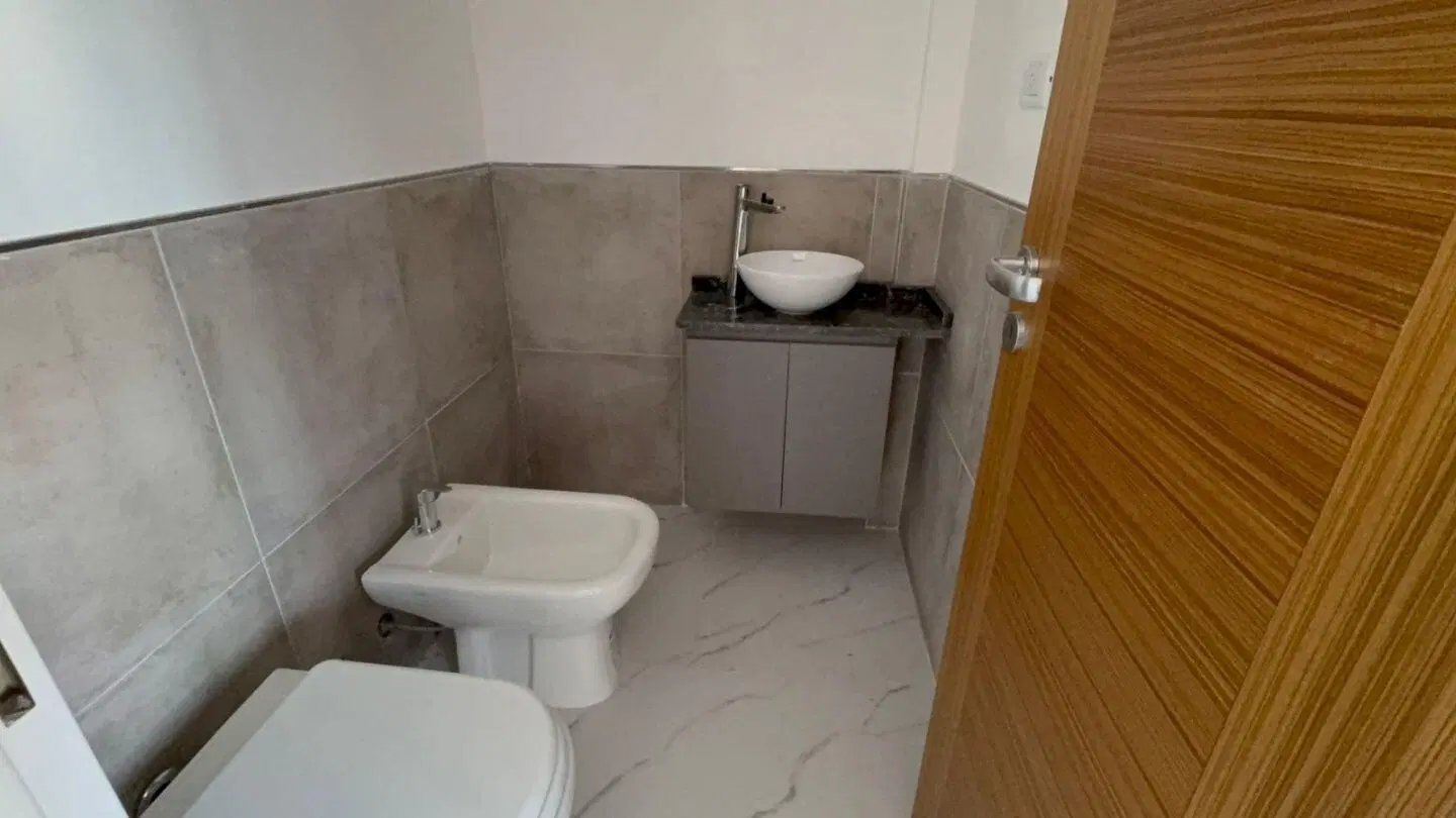 Azara 1388 3