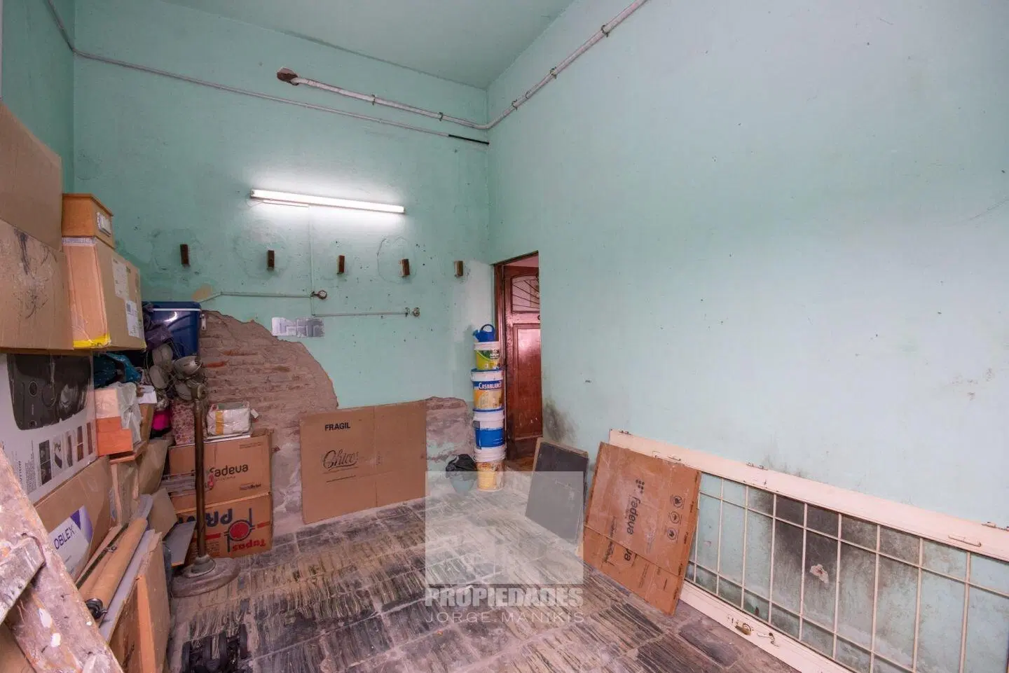 PH en venta de 4 ambientes. Refaccionado a nuevo. 1