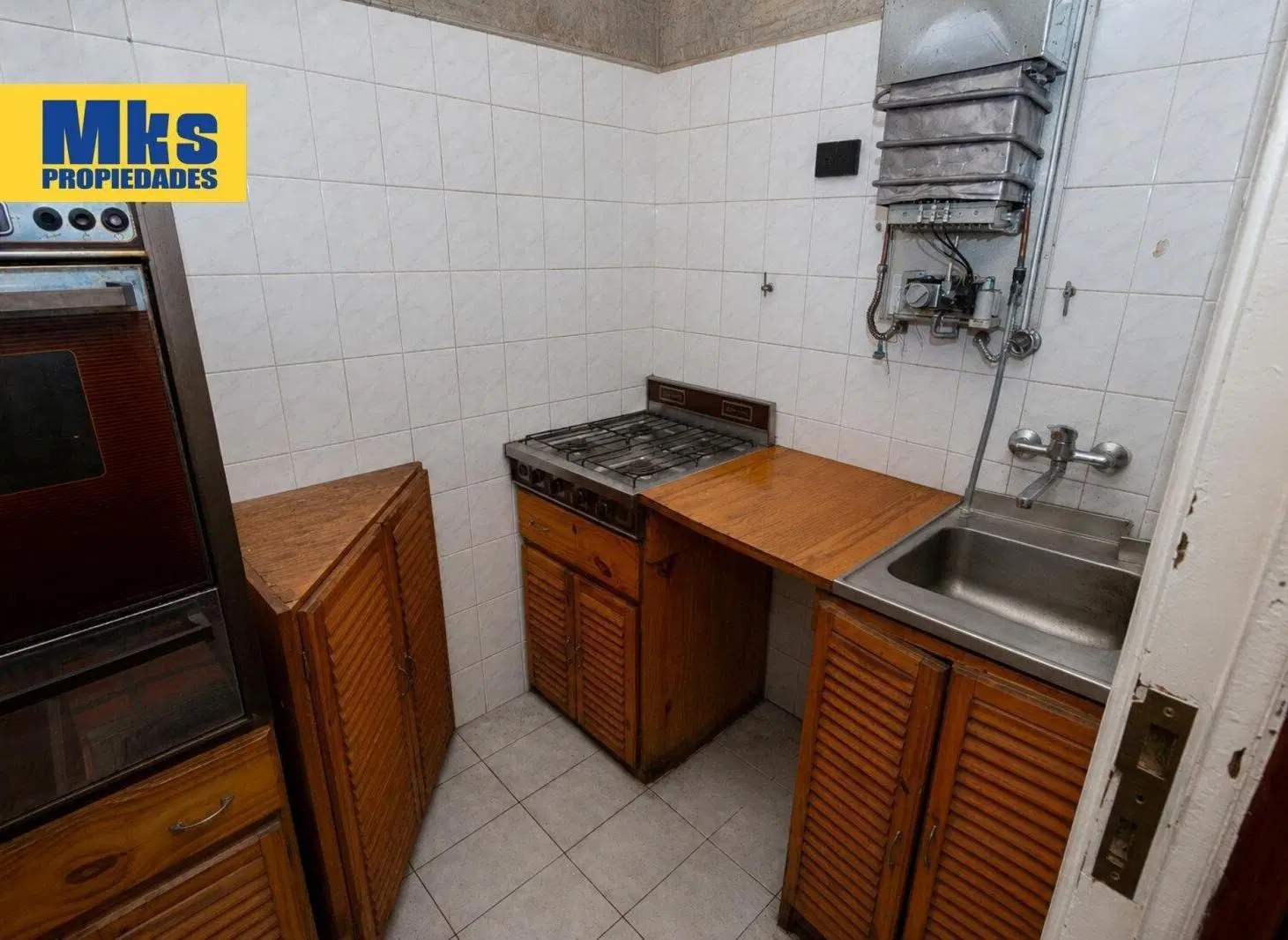 PH en venta. 3 ambientes. Sin expensas. Ideal reciclaje o flipping. 4